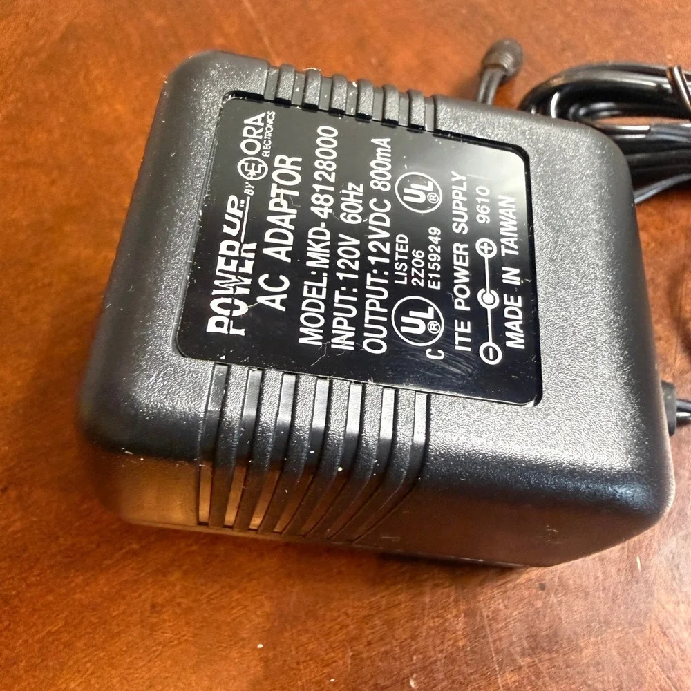 ORA Electronics Fast Charger Plus for Motorola Micro TAC FCMTAC Vintage 1995